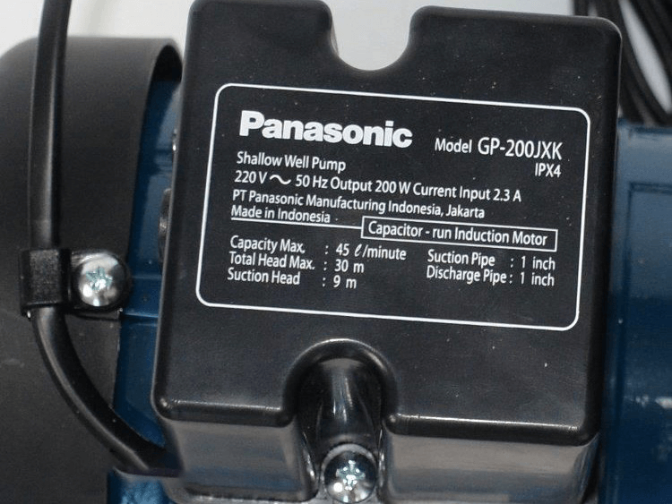 May-bom-nuoc-Panasonic-200W-GP-200JXK-2