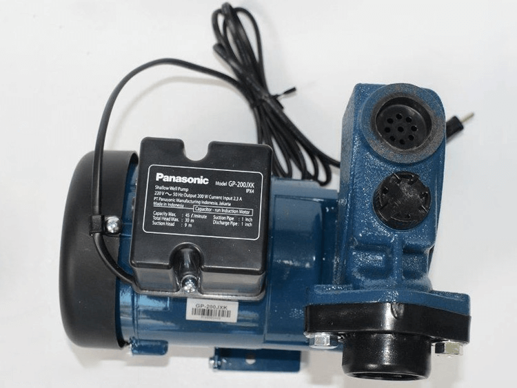 May-bom-nuoc-Panasonic-200W-GP-200JXK-200W