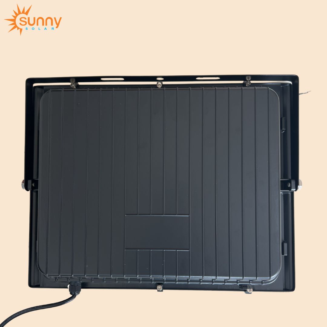 den pha nang luong mat troi 300W NP-300 3